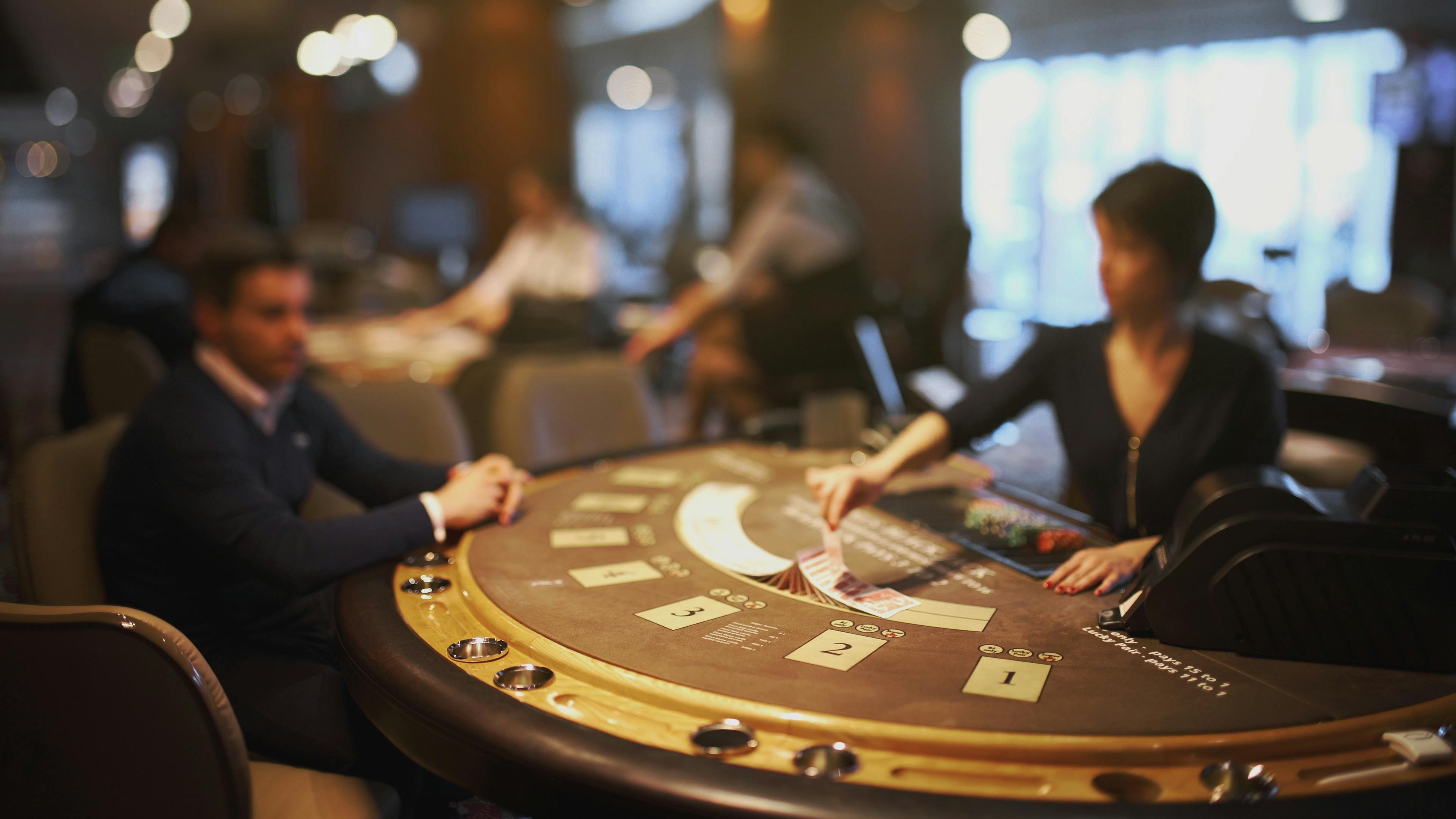Privacy and account safety guidance beside live poker content on bd 3999